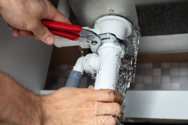 Best Water damage restoration services  in New London, CT